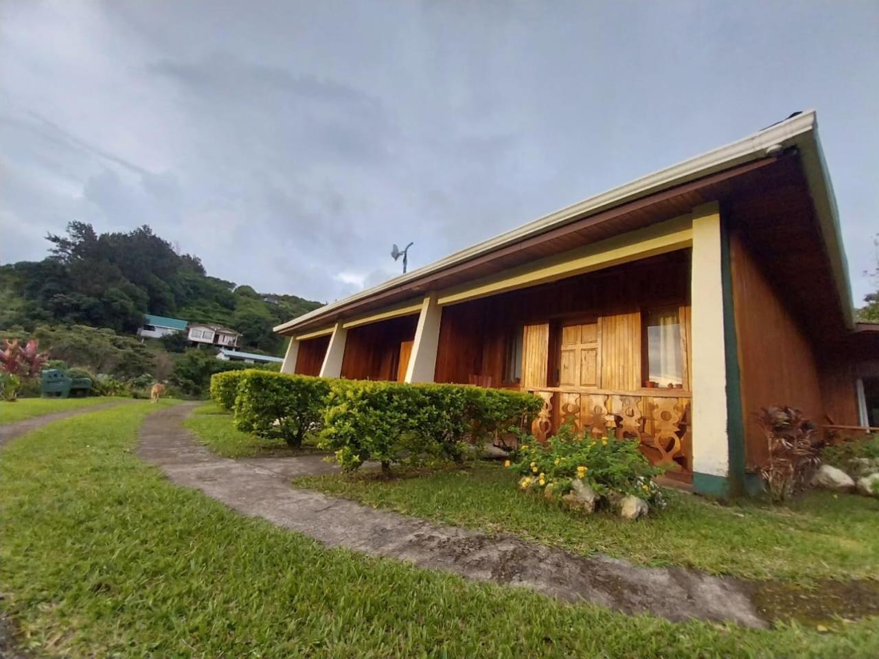 Belcruz Family Lodge Monteverde Extérieur photo